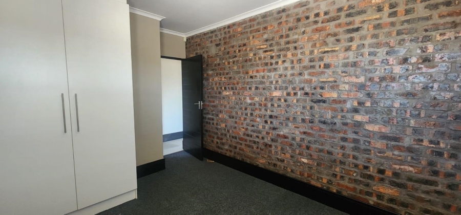 To Let 5 Bedroom Property for Rent in Parklands North Western Cape